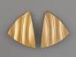 Preview: Vintage Ohrclips Modeschmuck Dreieck goldfarben 5x3,5cm