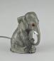 Preview: Rauchverzehrer sitzender Elefant