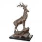 Preview: Bronze Skulptur Hirsch auf Felsen