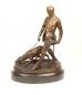Preview: Bronze Skulptur Jäger mit Spürhund