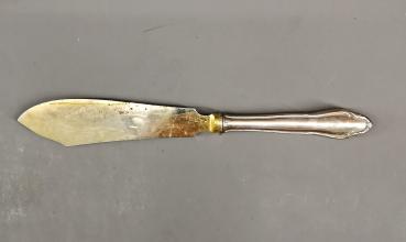 versilbertes Tortenmesser
