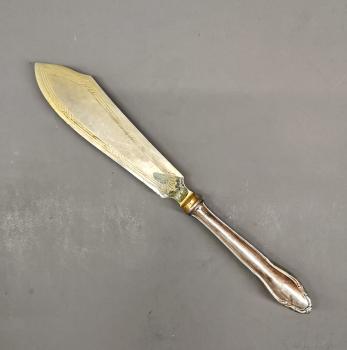 versilbertes Tortenmesser