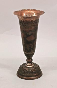 Silberne Trompeten-Vase