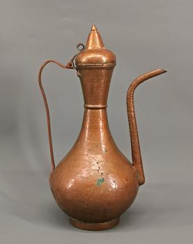 Orientalische Kupfer-Kanne