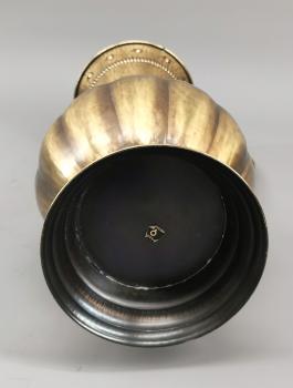 Große Bodenvase / Kanne