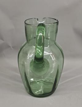 grüner Schenkkrug
