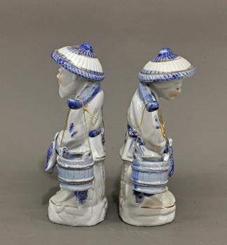 Nippesfigurenpaar asiatische Wasserträger / Fischer