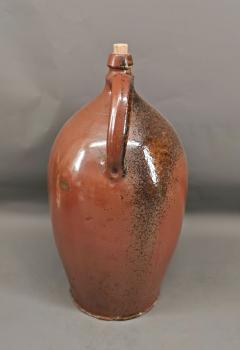 große braune Ölflasche