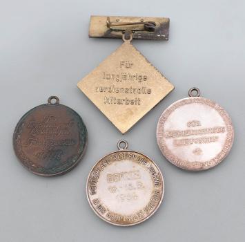 DDR Konvolut Medaillen und Abzeichen