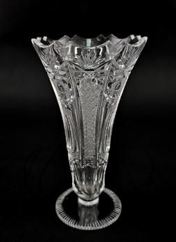 Kratervase auf Fuß Kristall