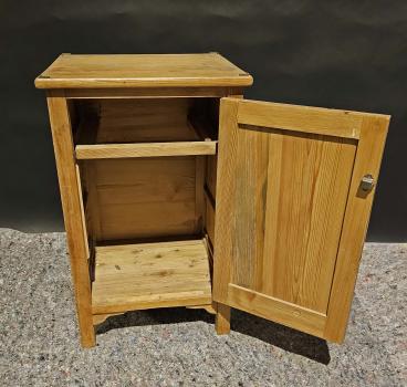 Nachtschrank Nadelholz