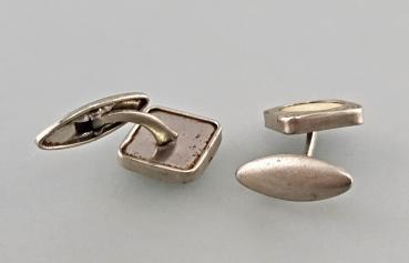 Paar Manschettenknöpfe silberfarben Perlmutt um 1920 Vintage 1,5x1,5cm