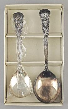 2 versilberte Zucker-Sahnelöffel Hildesheimer Rose