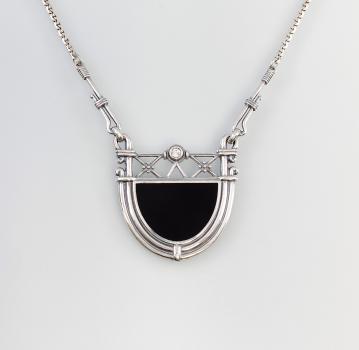 Collier Swarovski Stein und großer Onyxplatte