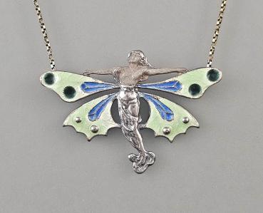 emailliertes Collier mit Schmetterlingsfrau