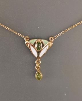 vergoldetes Collier Emaille hellgrün Peridot Jugendstil