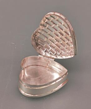 Pillendose Flechtoptik Herz 3x3x1,2cm