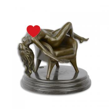 Erotik Bronze liegend weiblicher Akt