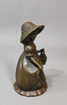 Bronze Tischglocke Mädchen