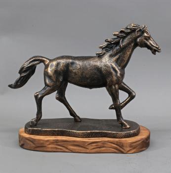 Eisenguss Figur Pferd
