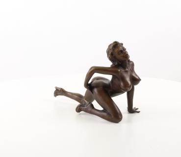 erotische Bronze Skulptur Akt