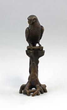 kleine Bronze Papagei