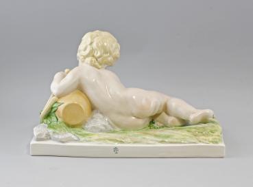 Putto mit Krug farbig