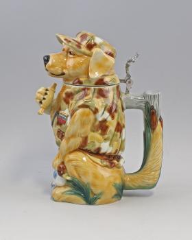 Figuren-Bierkrug Hund Tarnanzug "Labrador" hell