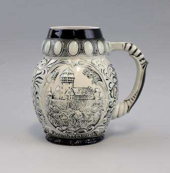 Bierkrug Wachsenburg schwarz / weiß 1,5 Liter