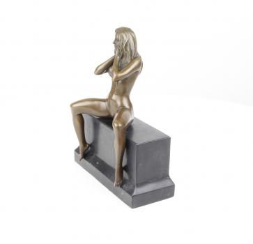 Bronze Skulptur nackte Frau