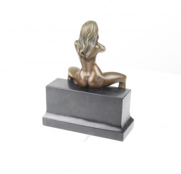 Bronze Skulptur nackte Frau