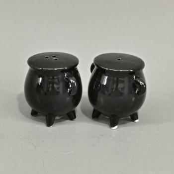 Salz und Pfeffer Streuer Paar Hexenkessel