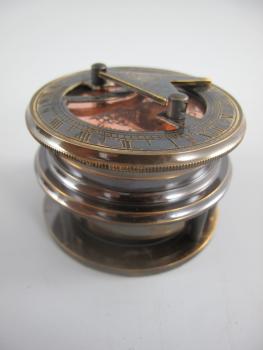 Kompass Messing brüniert Lederbox