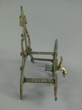Schlauchhalter / Wasserhahn Gusseisen farbig