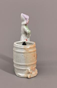 Nippes-Figur / Vase Thüringen Holländerin