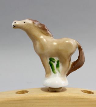 Flaschenausgießer bemalt Pferd