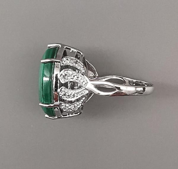 Silberner Malachit-Ring