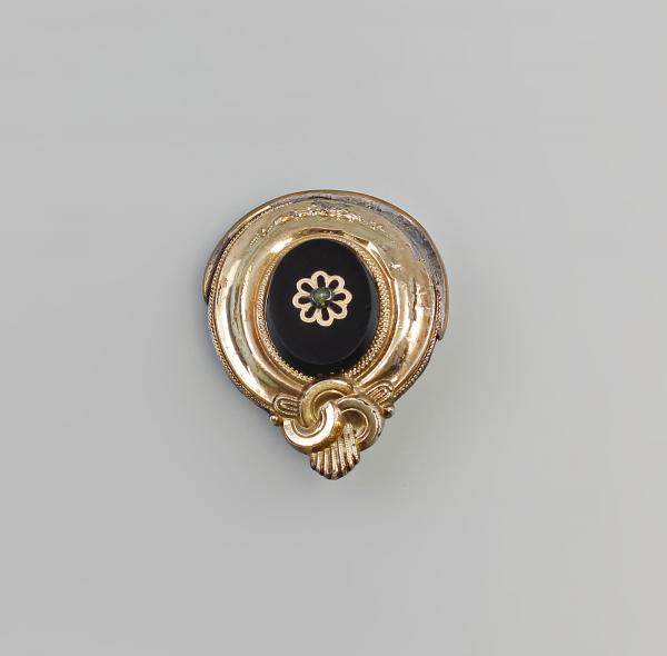 Spätbiedermeier-Brosche Onyx