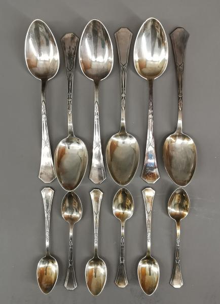Speise- und Kaffeelöffel Jugendstil