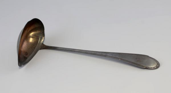 Versilberte Saucenkelle WMF
