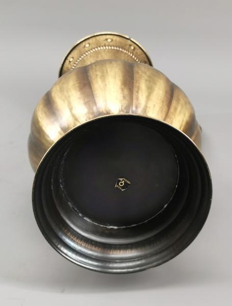 Große Bodenvase / Kanne