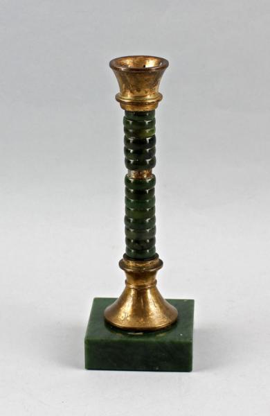 Grüner Kerzenleuchter Jade