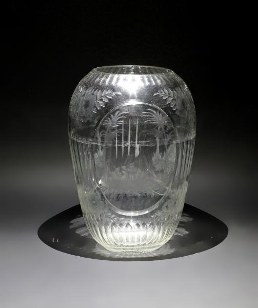 Handbeschliffene Vase
