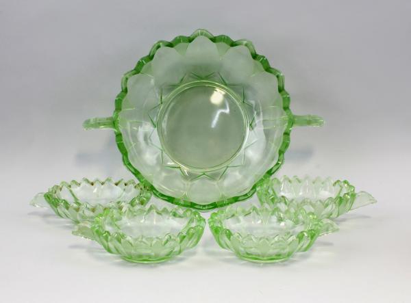 Hellgrüne Dessertgarnitur Art déco