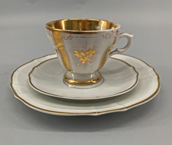 Porzellan Vitrinen-Tasse Krister Biedermeier "Ich gratulire"