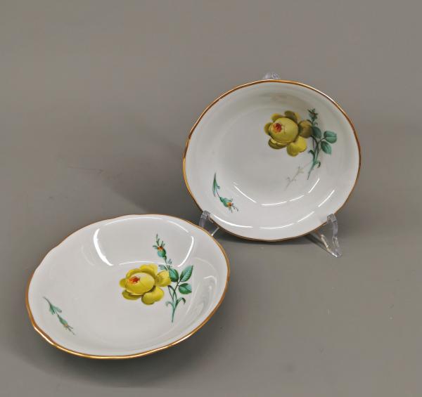 2 handgemalte Kompottschalen gelbe Rose