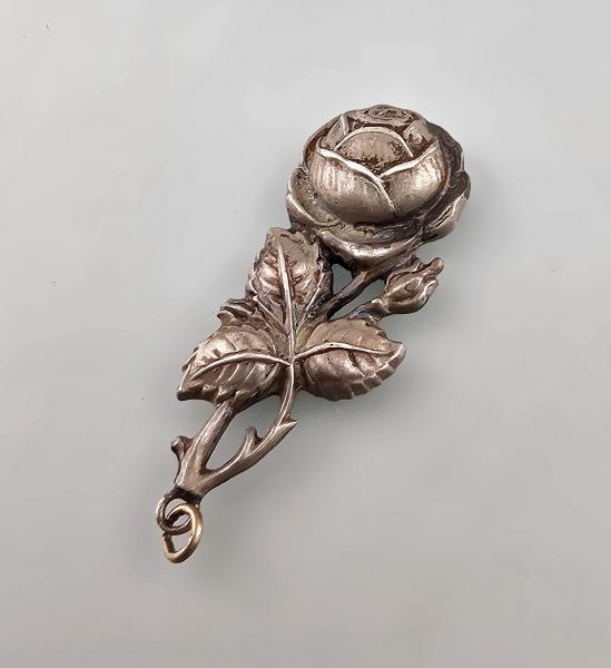 Silberner Anhänger Rose