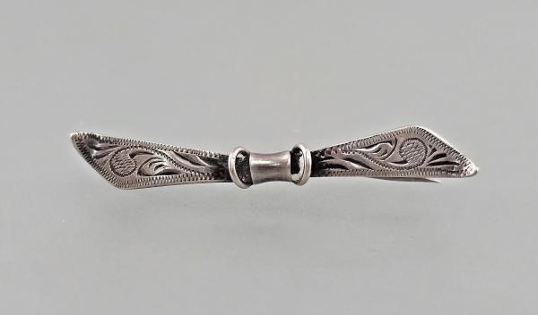Silberne Brosche L 4,7 cm