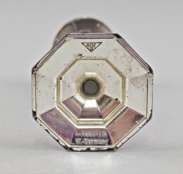 Versilberte Flötenvase