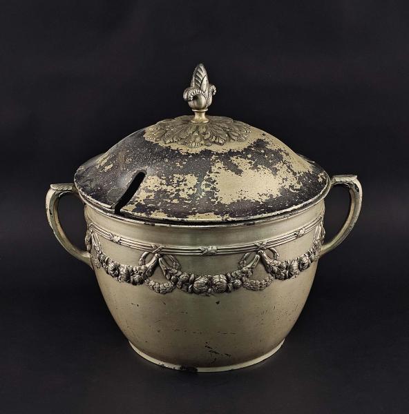 versilberte Bowle